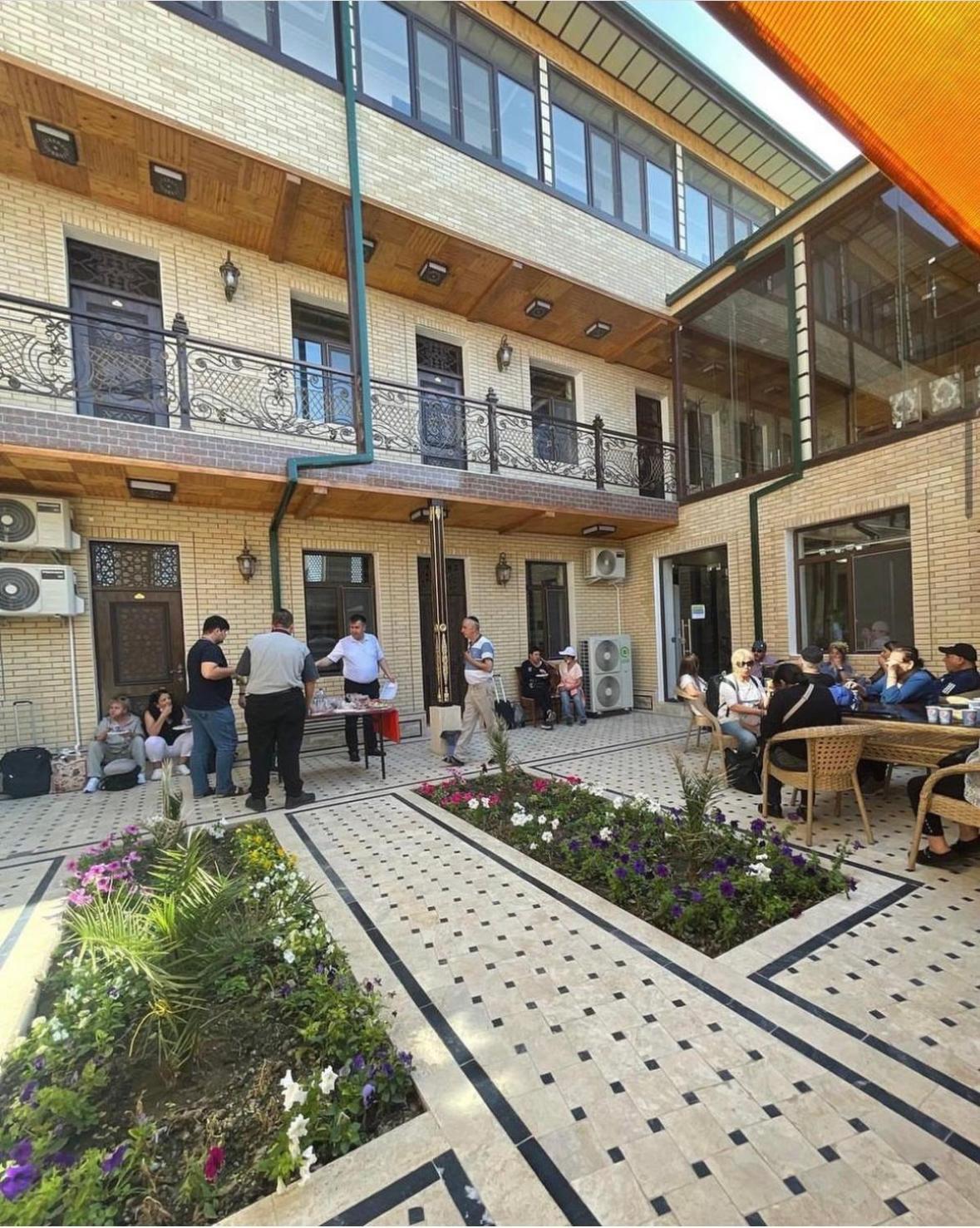 Vostok Hotel Buxoro Ngoại thất bức ảnh